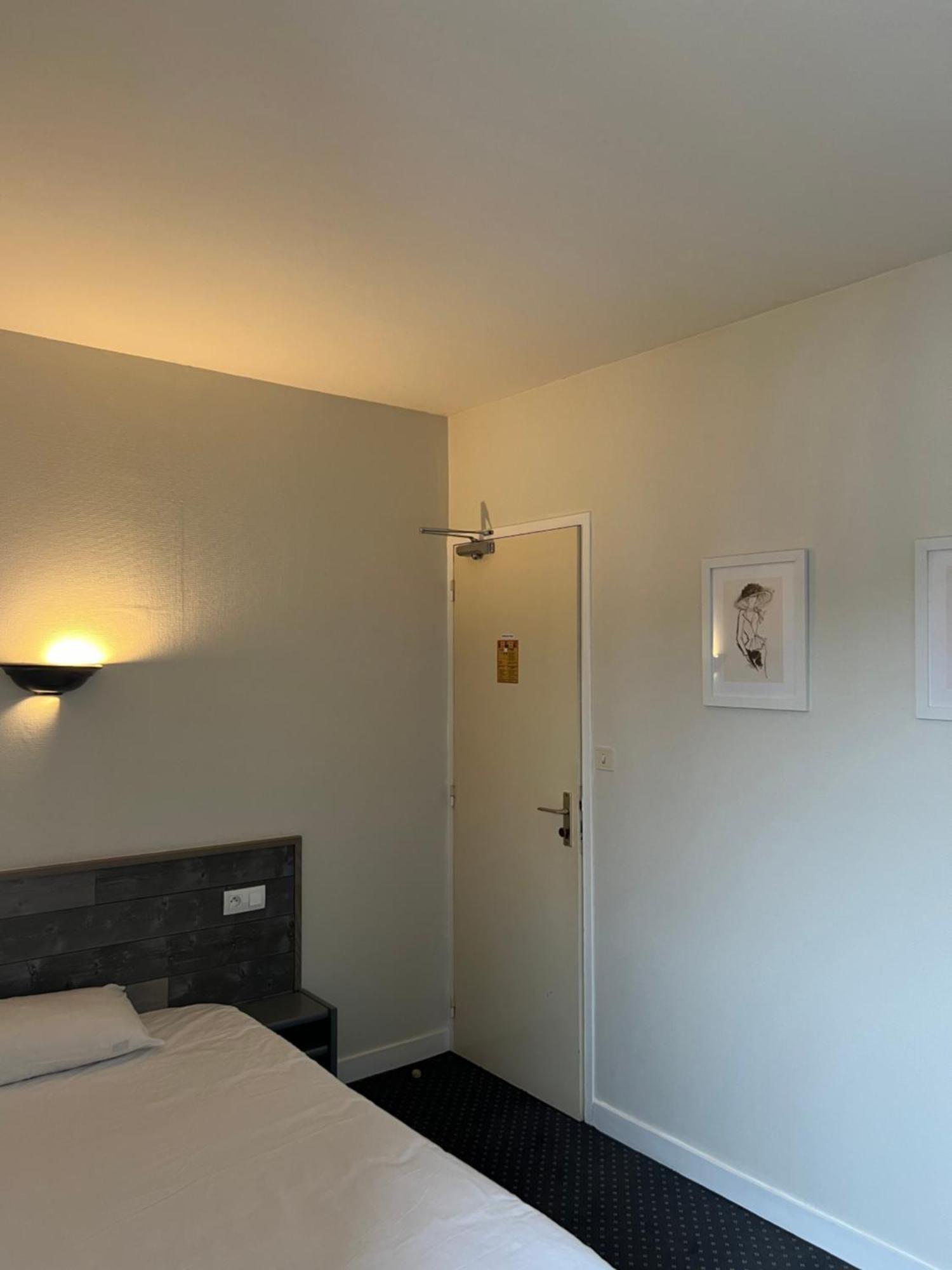Hotel Tgv Quimper Exterior photo